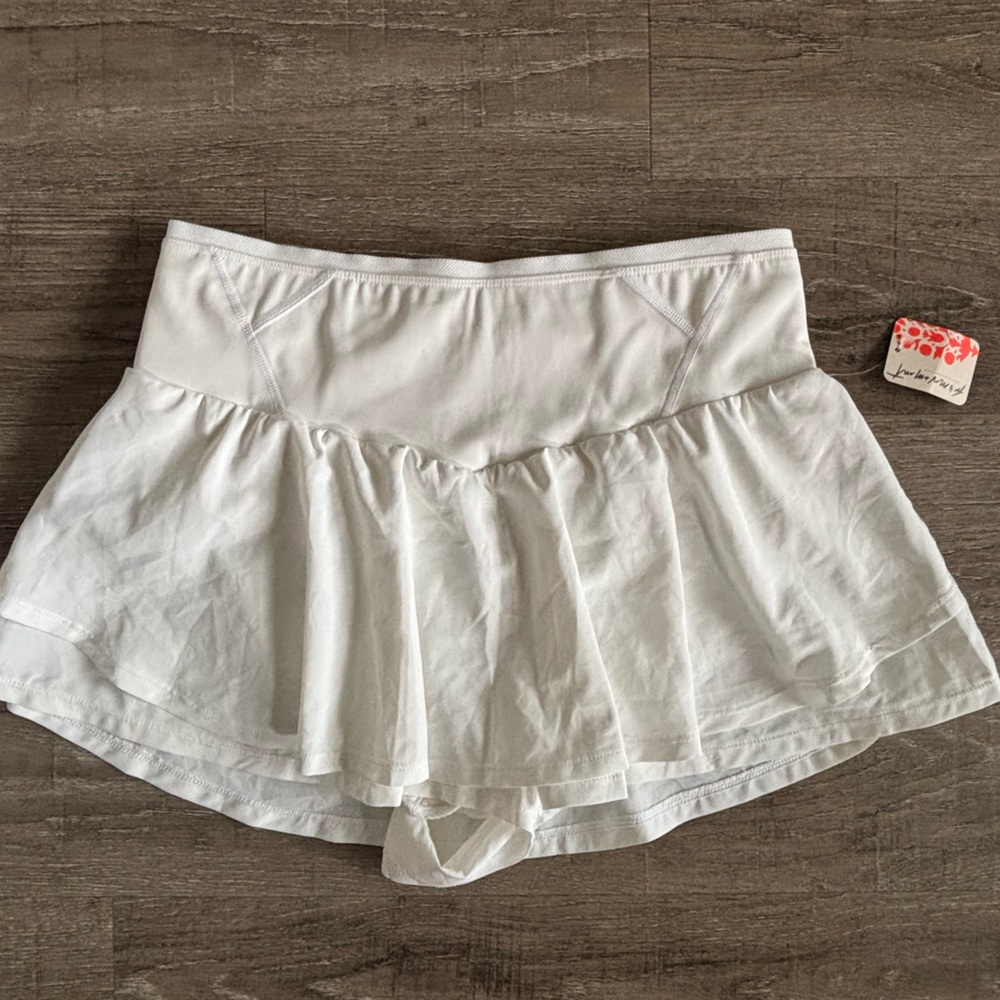 FP Movement free people white size medium workout skirt shorts tennis skort